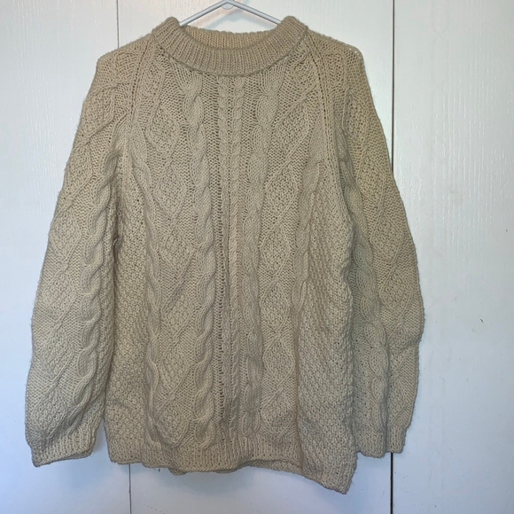 Hand knit Cream Wool Cable Knit Sweater Size M - Picture 4 of 8